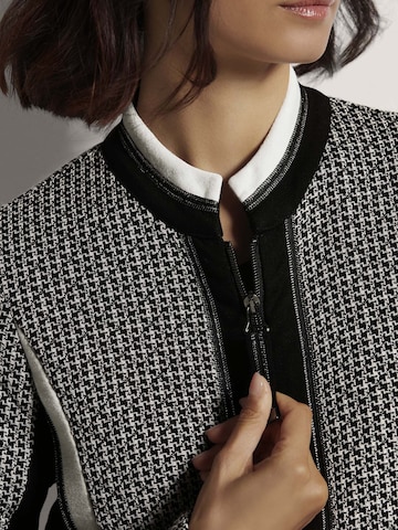 MADELEINE Strickjacke in Weiß