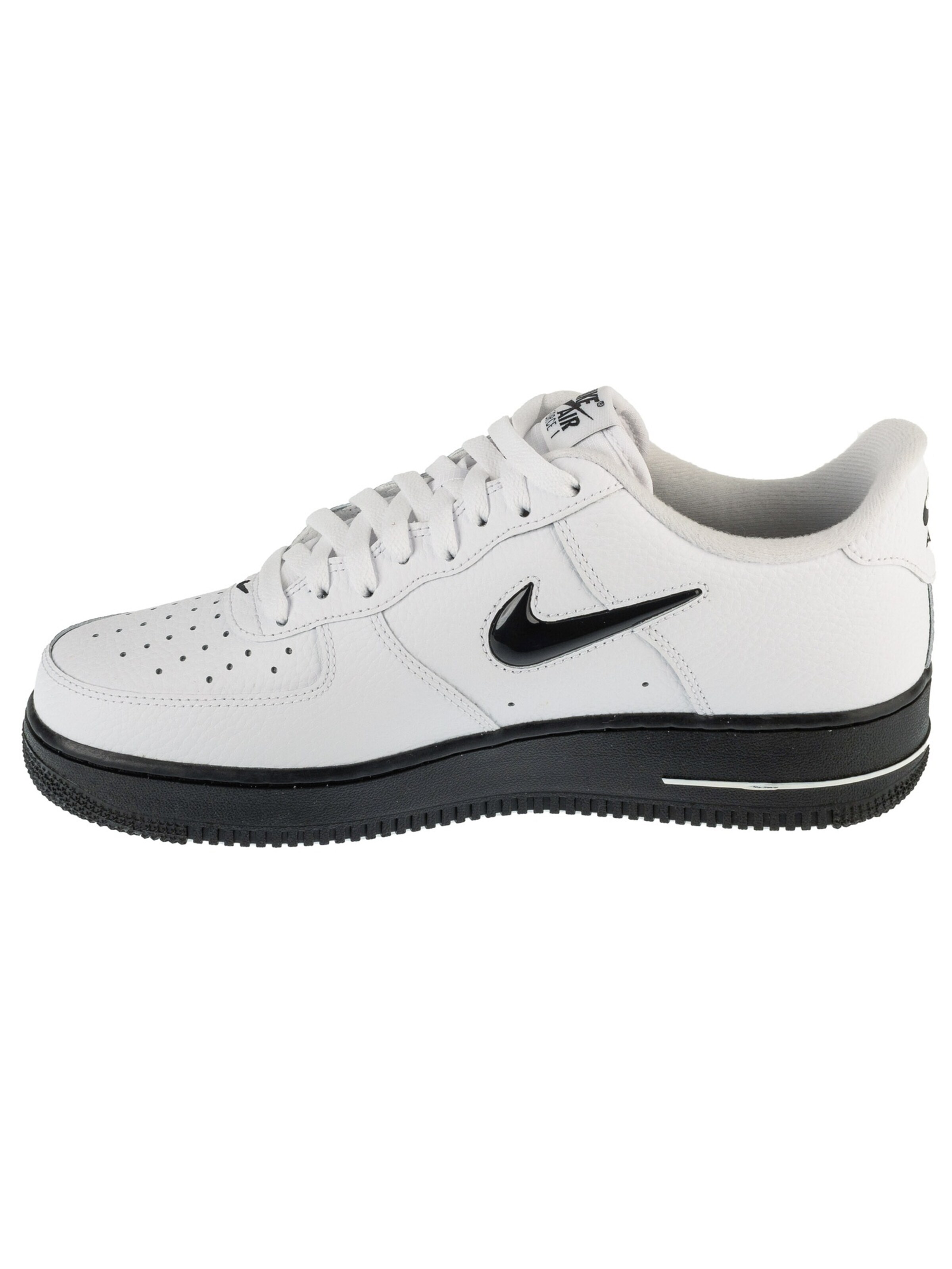 NIKE Sneakers laag 'Nike Air Force 1 '07 Low Jewel' in Wit