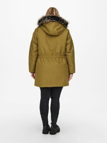 Parka invernale 'Irena' di ONLY Carmakoma in giallo