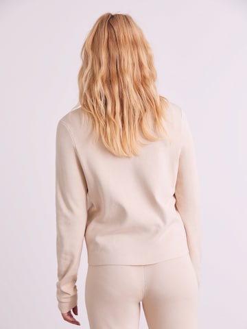 ABOUT YOU x Iconic by Tatiana Kucharova Pullover 'May' in Beige