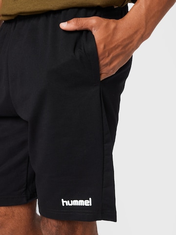 regular Pantaloni sportivi di Hummel in nero