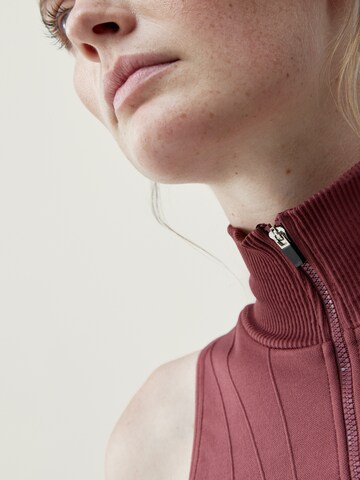 Born Living Yoga Sporttop ' Dandara ' in Roze
