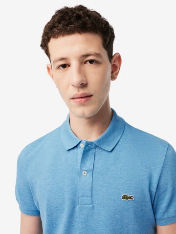 Coupe slim T-Shirt LACOSTE en bleu