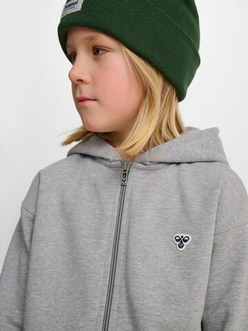 Hummel Sweatjacke in Grau