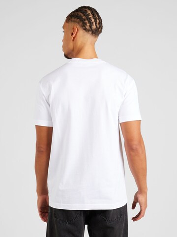 balta Calvin Klein Jeans Marškinėliai 'Institutional'