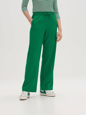 OPUS Loose fit Pleated Pants in Green: front