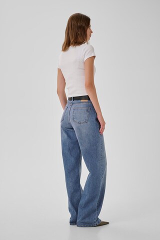 Regular Jean '05 THE LOUIS ' My Essential Wardrobe en bleu