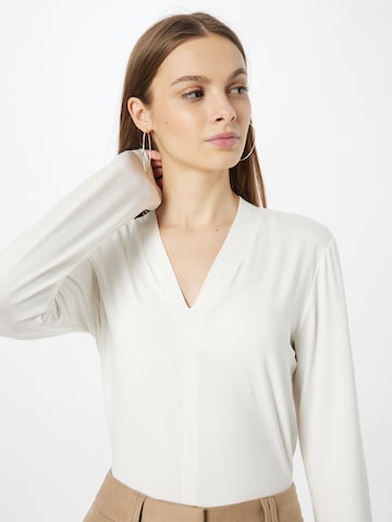 Someday Shirt 'Kamelia' in White