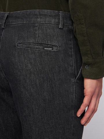 Trussardi - Slimfit Vaquero en gris