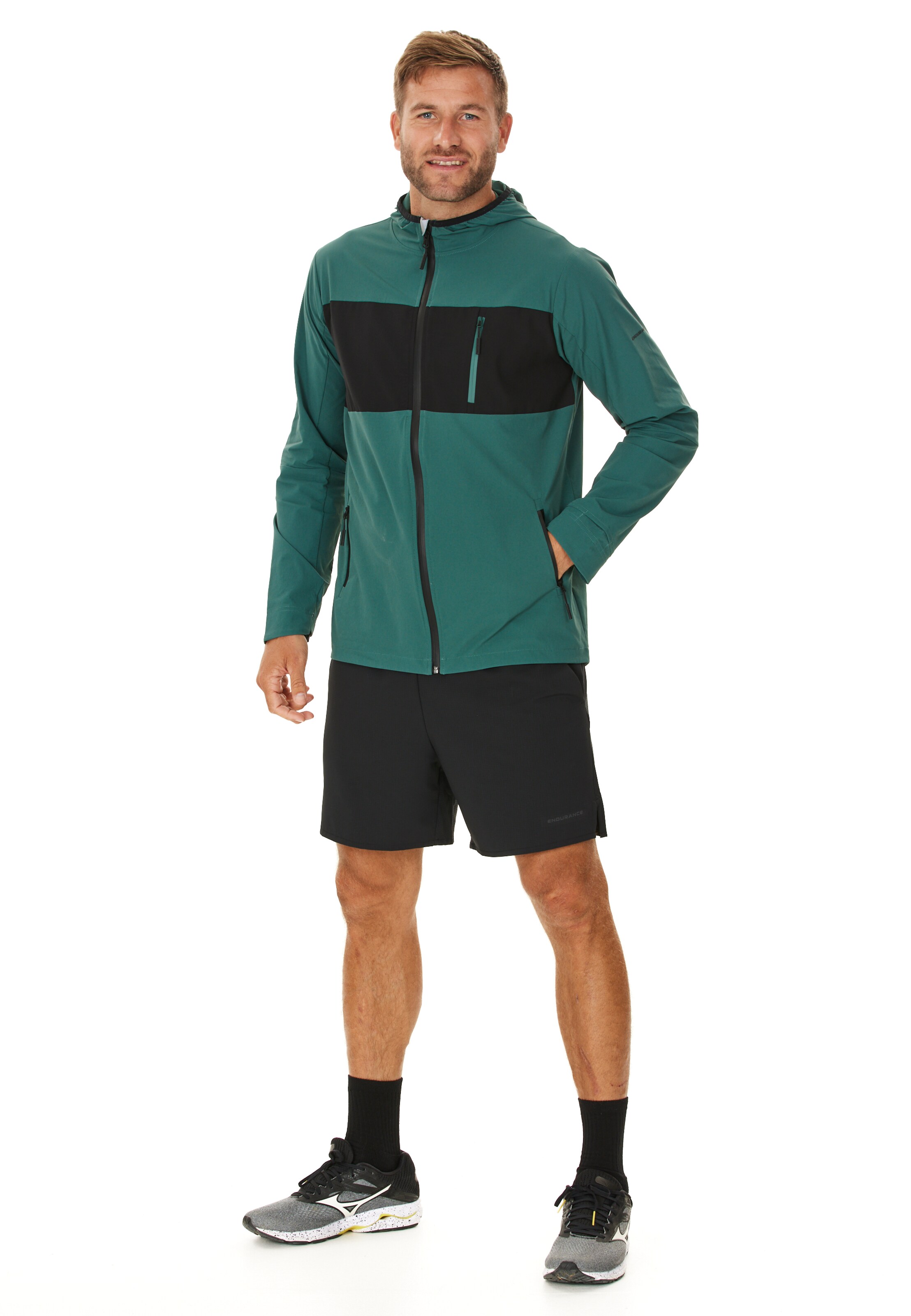ENDURANCE Athletic Jacket in Green