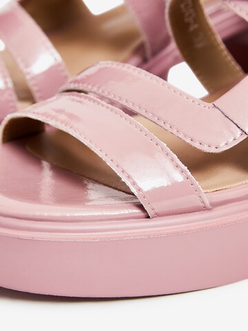 CESARE GASPARI Sandale in Pink