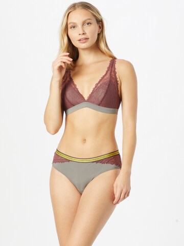 Mey Triangle Bra 'POETRY' in Red