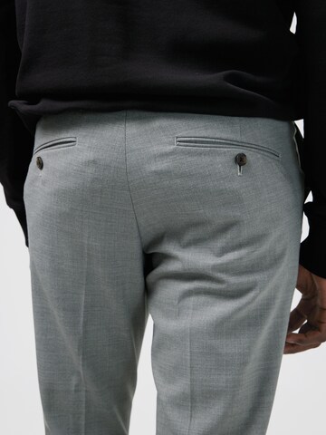 J.Lindeberg Regular Pleated Pants 'Grant' in Grey
