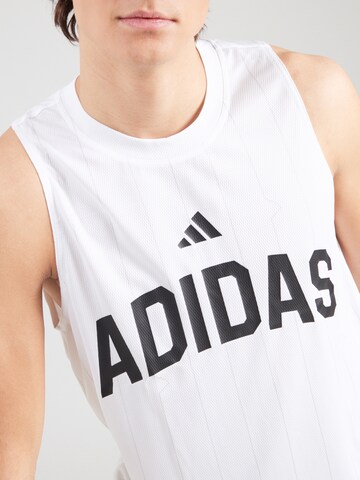 ADIDAS SPORTSWEAR Λειτουργικό μπλουζάκι σε λευκό