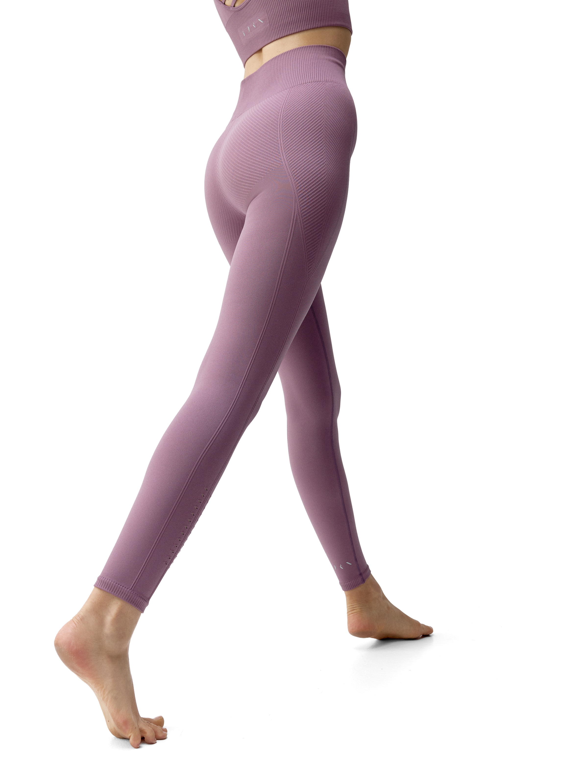 Born Living Yoga Skinny Sportbroek ' India ' in Lila