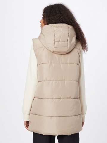Gilet 'Bee' di PIECES in beige
