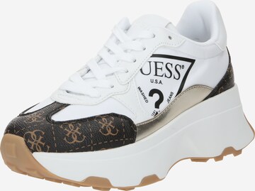 Sneaker bassa 'CALEBB5' di GUESS in bianco: frontale