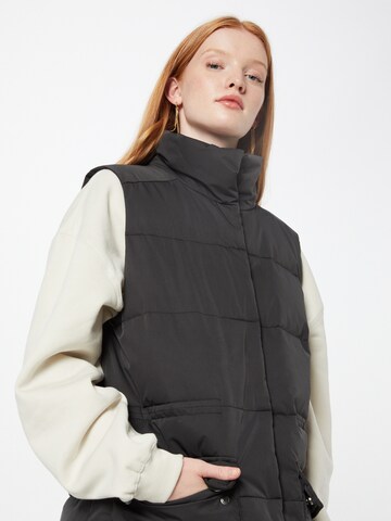 Gilet 'Kaysa Pavinaria' MSCH COPENHAGEN en noir