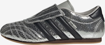 Baskets basses 'Taekwondo' ADIDAS ORIGINALS en argent : devant
