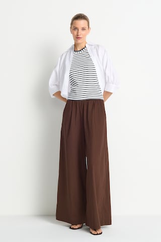 Rich & Royal Regular Broek in Bruin
