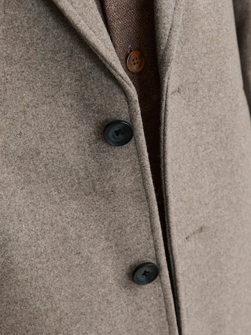 JACK & JONES Tussenjas 'Harrison' in Bruin