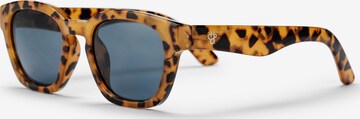 CHPO Sunglasses 'VIK' in Brown: front