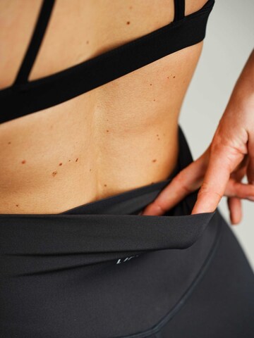 Lifters Slimfit Leggings 'Pure Sport' in Grau