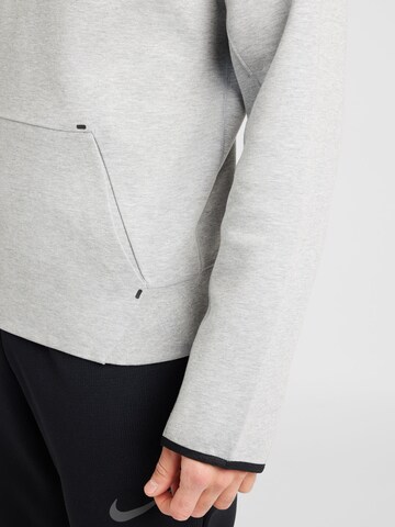 Nike Sportswear - Sweatshirt 'TECH FLEECE' em cinzento