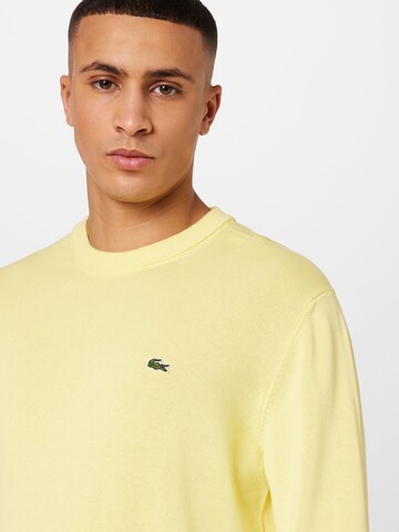 LACOSTE Regular fit Пуловер в жълто