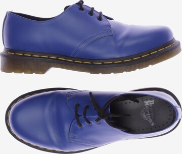 Dr. Martens Flats & Loafers in 41 in Blue: front