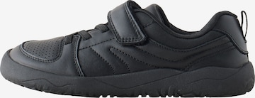 juoda Next Sportbačiai: priekis