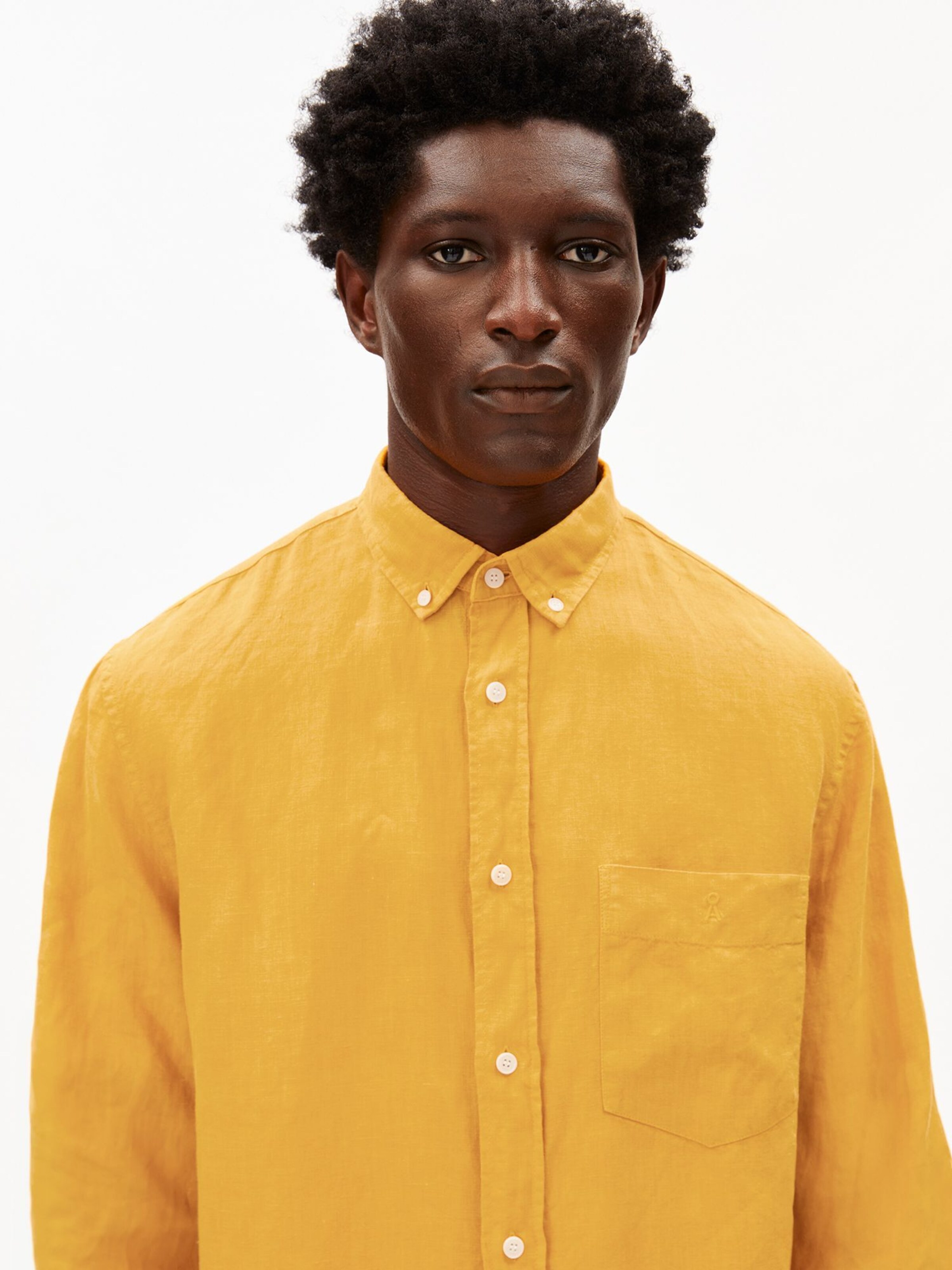 ARMEDANGELS Comfort Fit Hemd LINEN in Gelb: Vorderseite