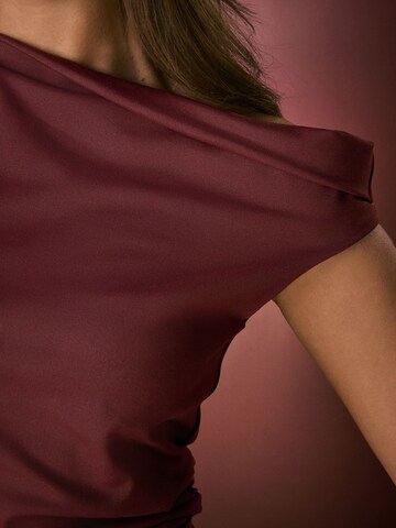 Top di Next in rosso