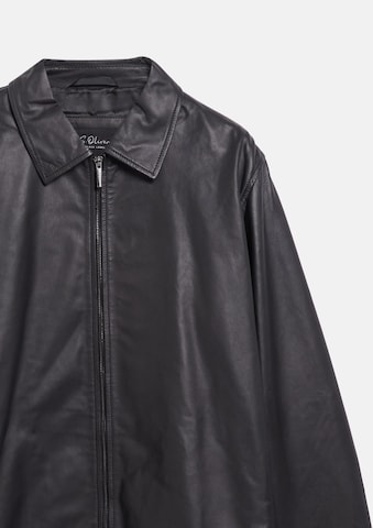 s.Oliver Jacke in Schwarz: Vorderseite