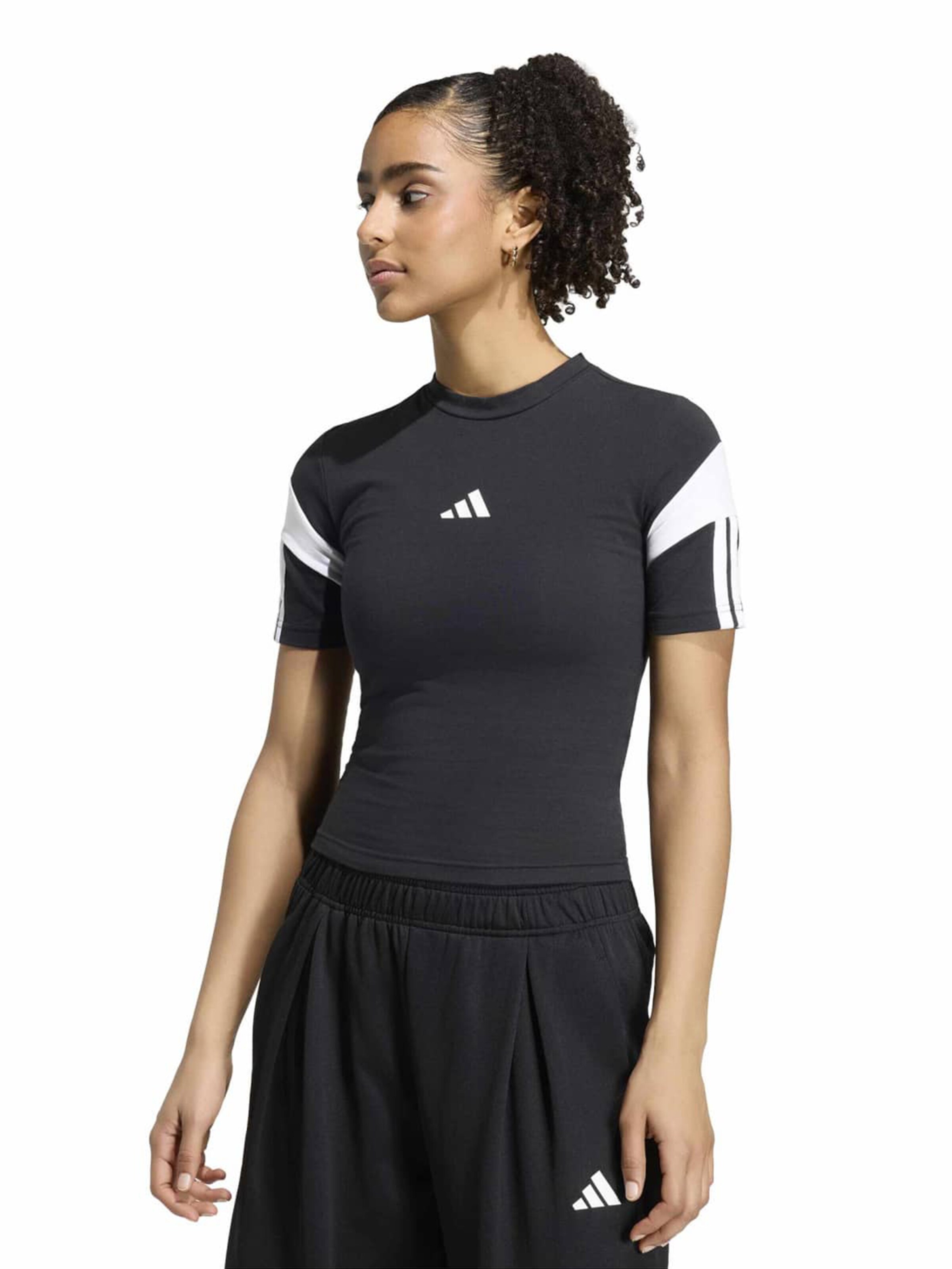 ADIDAS SPORTSWEARTehnička sportska majica 'TIRO' - crna boja: prednji dio