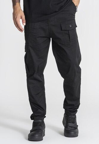 Regular Pantalon Gianni Kavanagh en noir : devant