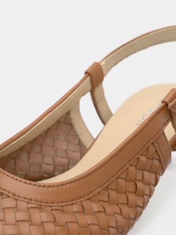 GABOR Slingback pumps in Brown