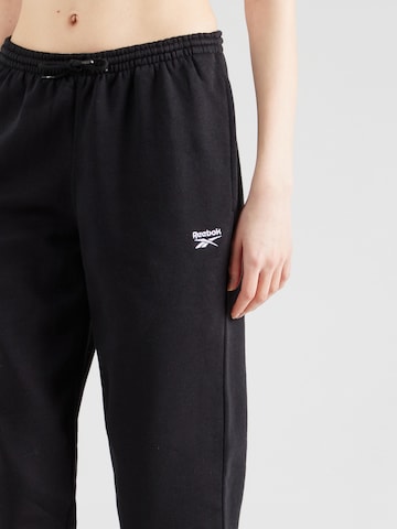 Reebok - Tapered Pantalón deportivo 'IDENTITY' en negro