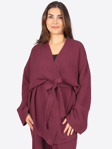 Seasons of April Kimono 'Kehlani' in Rot: Vorderseite