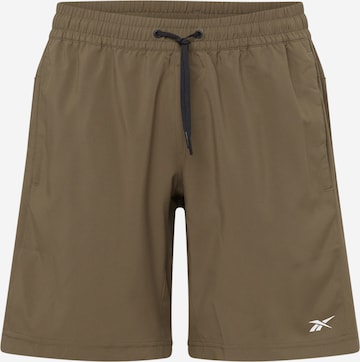 Reebok Regular Sportshorts in Grün: Vorderseite