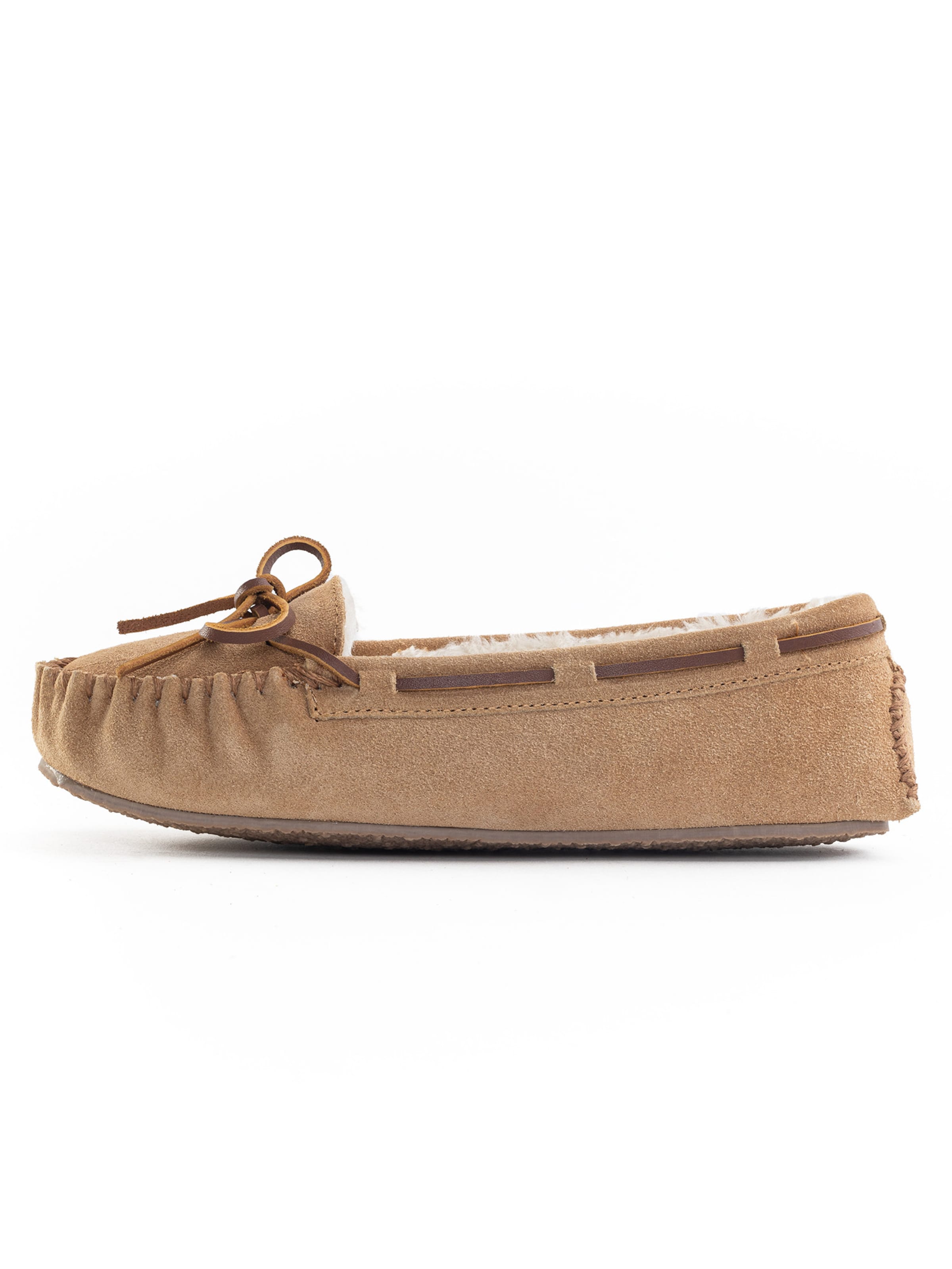 Minnetonka Slipper 'Cally' in Brown: front