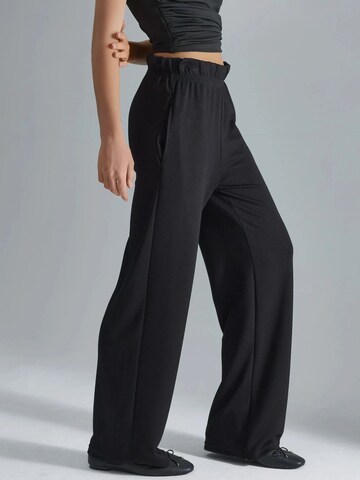 Wide leg Pantaloni di Hiccup in nero