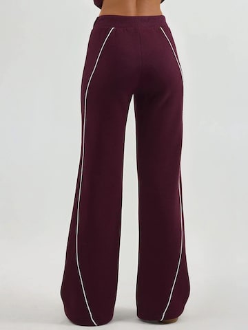 Busem Loosefit Broek in Rood