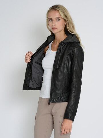 MUSTANG Between-Season Jacket in Black