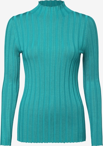 Marie Lund Sweater in Green: front