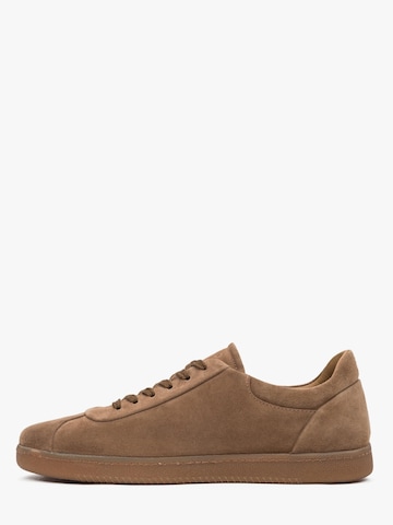 Estro Platform trainers '09-40952' in Brown