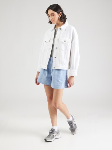 Abercrombie & Fitch Tussenjas in Wit
