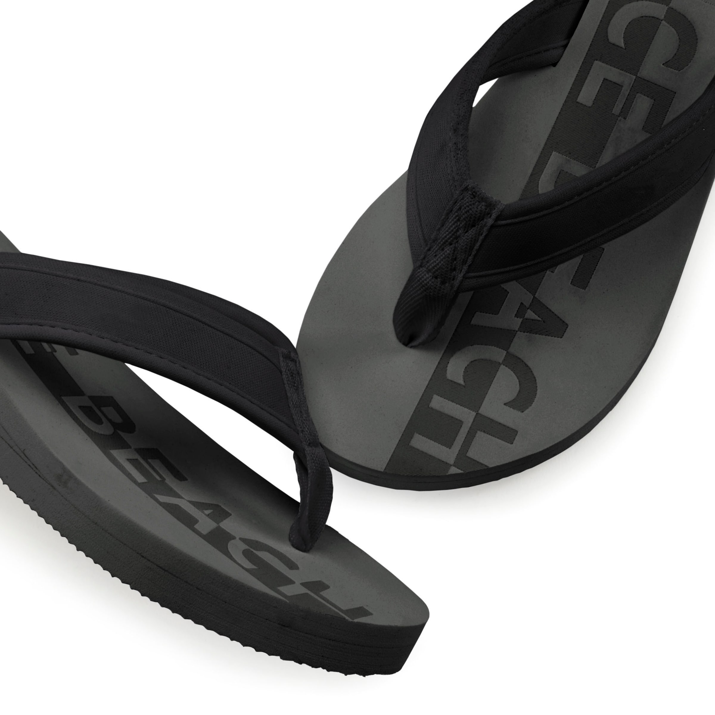 VENICE BEACH Сандали с разделител за пръстите в черно