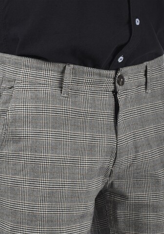 BLEND Regular Chinoshorts 'Cheston' in Grau