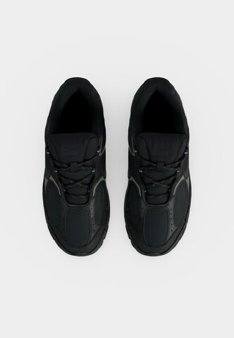 Baskets 'V5 RNR' Nike Sportswear en noir